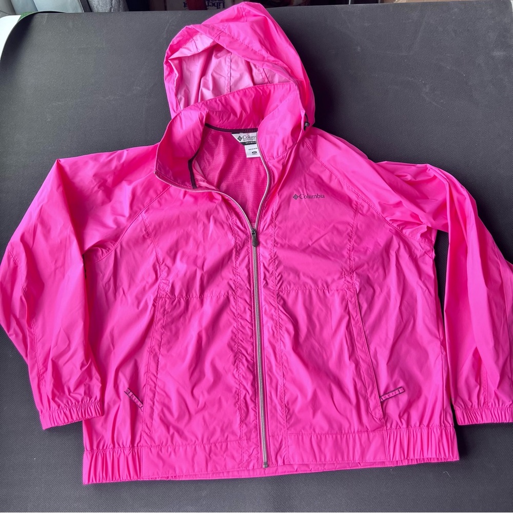 Columbia Women's Hooded Windbreaker - Bright Pink